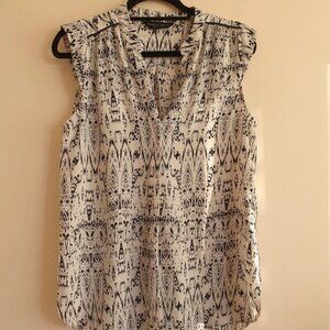 Sleeveless Patterned Top